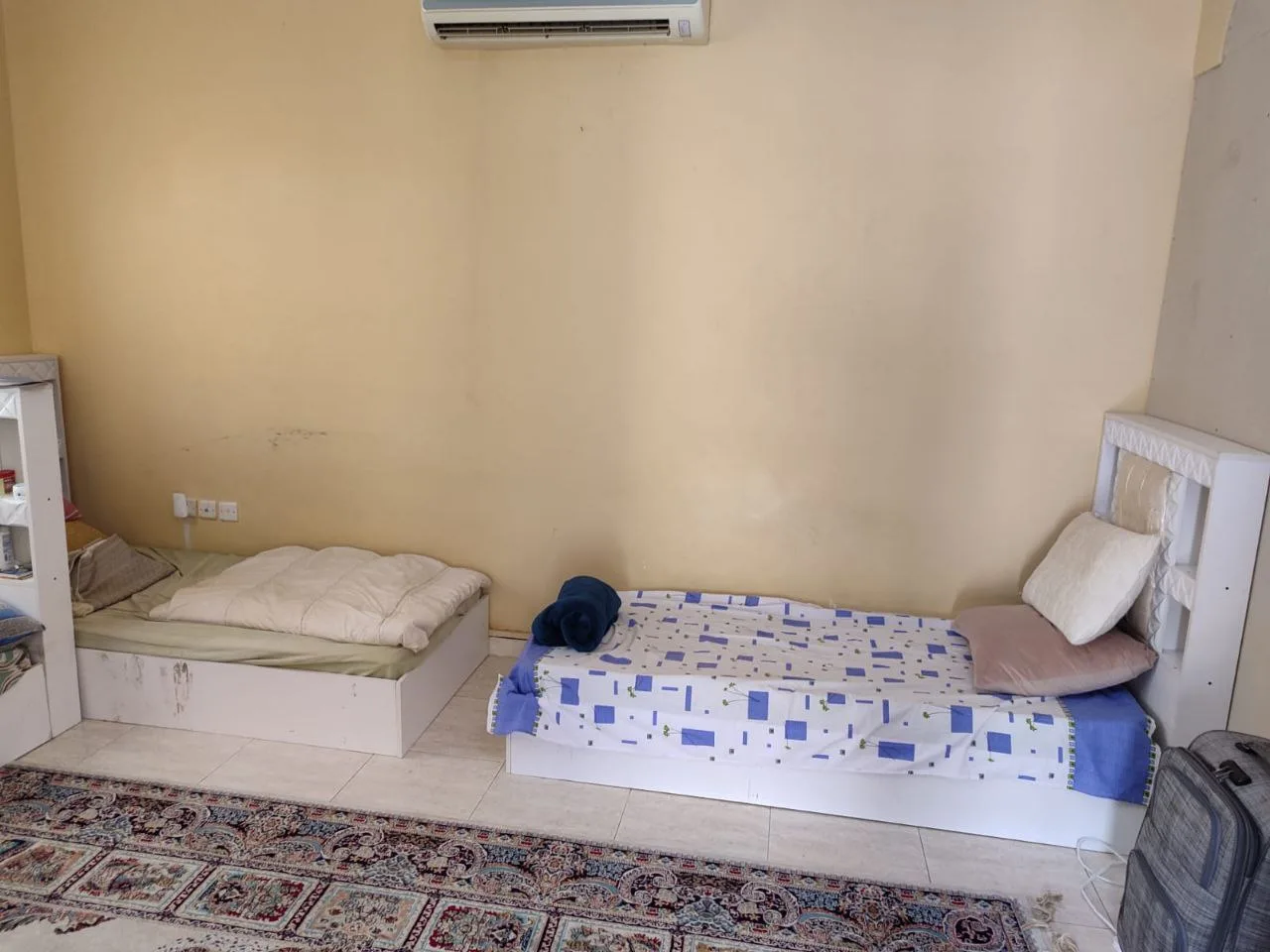 دو تخت تک‌نفره در اتاق اشتراکی - هاستل موالح جنوبی